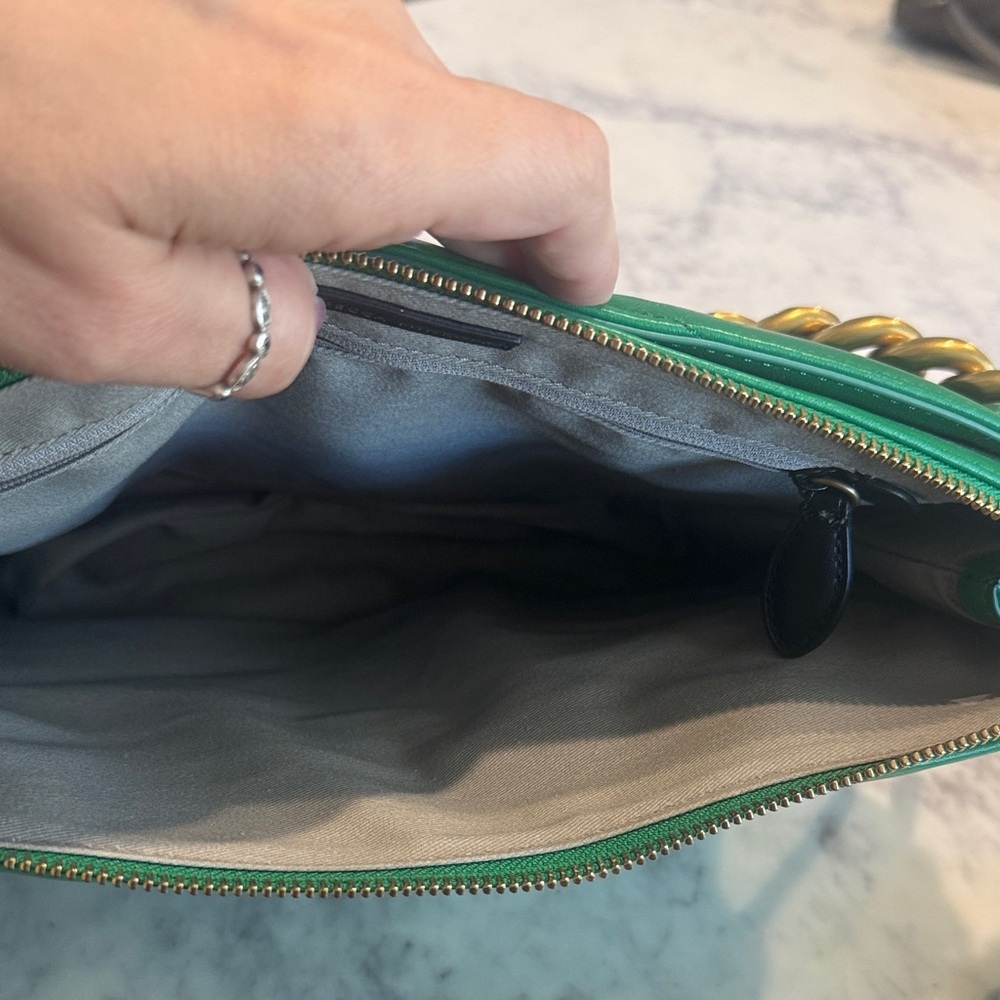 Rebecca Minkoff Green Crossbody Bag with Gold Chain - Picture 11 of 12